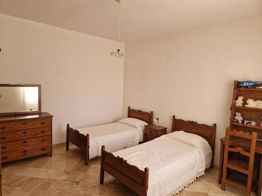 Apartment Piras&Tascedda Ampio Appartamento Vicino Al Centro バリ・サルド エクステリア 写真